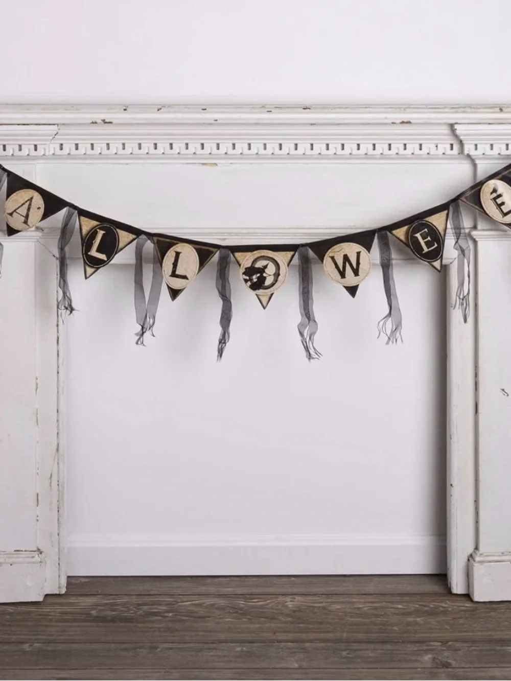 Primitives by Kathy Pennant Banner Garland, 60-Inches, Halloween Spooky Vintage